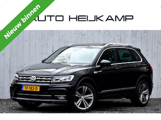 Volkswagen Tiguan 1.4 TSI 4Motion Highline Business R-Line | Pano-dak | Virtual | Trekhaak | NL-Auto |