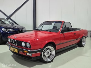 BMW 3-serie Cabrio 320i 6 cilinder e30 roestvrij originele staat