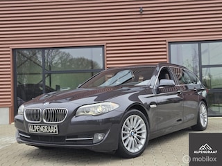 BMW 5-serie Touring 525xd High Executive 2013 Leer Camera Navi Cruisecontrol