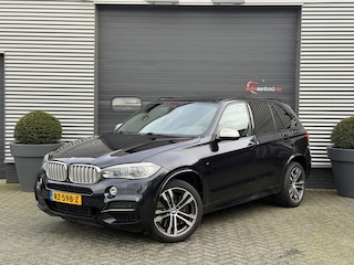 BMW X5 M50d | Panoramadak | Head-Up Display | Camera | Elektrische Trekhaak | Harmon Kardon