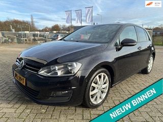 Volkswagen Golf 1.2 TSI Trendline PDC | CarPlay | Nieuwe APK