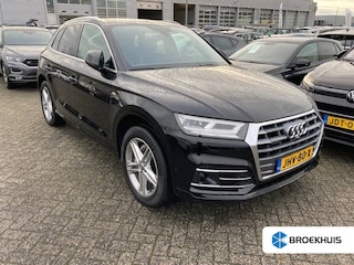 Audi Q5 50 TFSI e quattro S edition 300pk | Lederen bekleding | B&O audio | 360 camera | Panorama dak | Park assist | Electrische stoelen | Adaptief  Cruise control | Dodehoekdetectie | 19"LMV