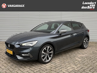 Seat Leon 1.5 TSI FR Business Intense Navigatie | Camera | Adaptieve Cruise | Sensoren | Apple Carplay/Android Auto