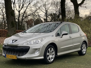 Peugeot 308 1.6 HDiF XT, 2e eigenaar, Panoramadak, PDC, Climate control, Cruise control, Radio/CD.