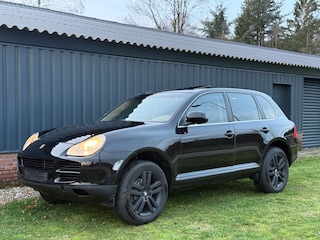 Porsche Cayenne 3.2