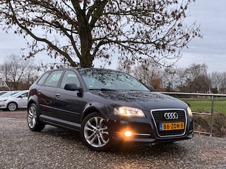 Audi A3 Sportback 1.2 TFSI Attraction Advance | 94.000 NAP + Navi + Cruise + Clima nu € 9.975,-!!!