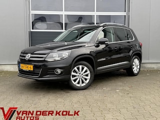 Volkswagen Tiguan 1.4 TSI Sport&Style | Ketting vervangen | Navigatie | Cruise | Climate | Trekhaak | Sensoren
