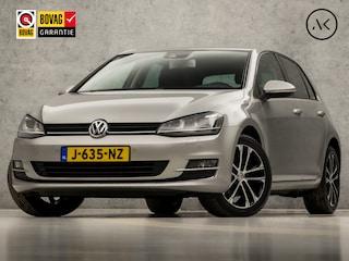 Volkswagen Golf 1.2 TSI Sportline Automaat (APPLE CARPLAY, NAVIGATIE, CLIMATE, XENON, STOELVERWARMING, LM VELGEN, SPORTSTOELEN, GETINT GLAS, PARKEERSENSOREN, LEDER STUURWIEL, NIEUWSTAAT)