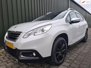 Peugeot 2008 1.2 PureTech Allure Nieuwe APK