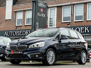 BMW 2-serie Tourer 218i Corporate Lease High Exe ORG NL HUD CAMERA HIFI LEDER STOELVERW