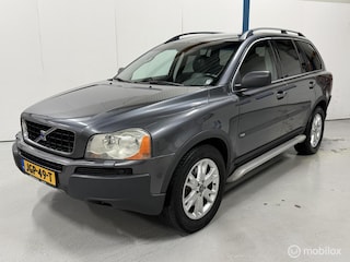 Volvo XC90 2.5 T Momentum 7-PERSOONS / AUTOMAAT