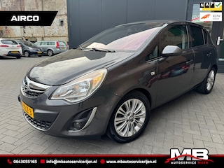 Opel Corsa 1.2-16V Cosmo