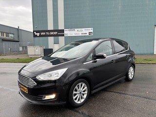 Ford C-MAX 1.0i Eco-Boost Titanium 6-Bak 126 PK. Prachtige en als nieuw rijdende auto van de tweede eigenaar !!! Slechts 106.000 KM !!