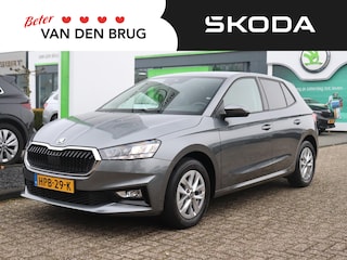 Skoda Fabia 1.0 TSI 115pk Selection AUTOMAAT | Trekhaak | Navigatie Apple Carplay / Android Auto | Parkeersensoren | Cruise control | 15" lichtmetalen velgen |