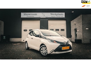 Toyota Aygo 1.0 VVT-i x-now