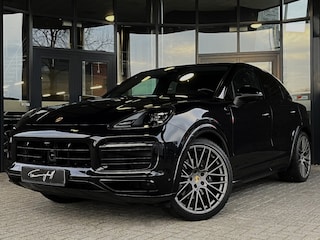 Porsche Cayenne COUPE 3.0 E-HYBRID - ORG. NL. - SPORT CHR. - PANO - 4-WIELST. - 22 INCH