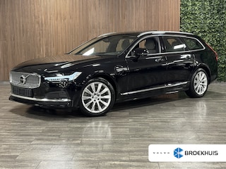 Volvo V90 T6 AWD Recharge Inscription MY22 | Schuifdak | 360° Camera | Head-Up Display | Harman Kardon | Adaptieve Cruise Control | Stoel en Stuurwielverwarming | Full LED Meesturende koplampen | Pilot Assist | BLIS Dode Hoek Detectie | Elektrische voorstoelen geheugen | Tailored Wool blend interieur met contour stoelen* | Zitting verlenging voorstoelen | Lederen dashboard | 18 Inch | Google Infotainment | Keyless Drive | Parkeersensoren voor+achter | Elektrisch bedienbare achterklep | Geïntegreerde kinderzitjes achterin | Geïntegreerde zongordijnen achterportieren | Verlichte instaplijsten | DAB Radio | Apple Carplay/Android Auto | Volvo On Call met mobiele App functie |