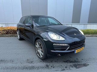 Porsche Cayenne 4.8 S Luchtvering/ Schuifdak / Youngtimer / Mooie staat