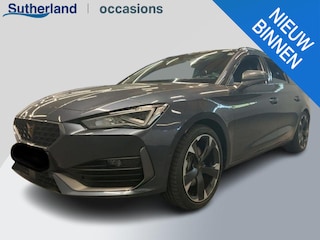 Cupra Leon 1.4 e-Hybrid Business PHEV | Achteruitrijcamera | Navgatie | Climate control |  Stoel-Stuurverwarming | 18" lichtmetalen velgen