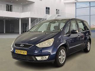 Ford Galaxy 2.0-16V Ghia/ 7PRSN/ VELGEN