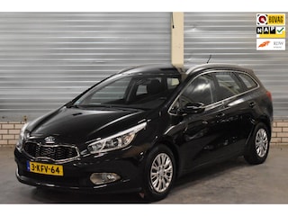 Kia Ceed Cee'd Sportswagon 1.6 GDI Plus Pack +Navigatie|Blueooth|Climate Control|Parkeersensoren|Achteruitrijcamera|