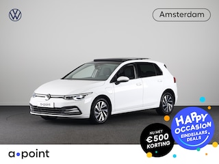 Volkswagen Golf 1.4 eHybrid Style 204 pk Automaat (DSG) | Navigatie | Panoramadak | Parkeersensoren | Adaptieve cruise control | Stoelverwarming |