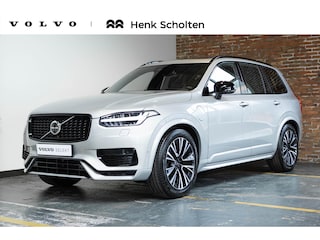 Volvo XC90 T8 AWD Ultra Dark | Verwarmde | Geventileerde en Masserende Voorstoelen | Luchtvering | Panoramadak met Schuif-/Kantelfunctie | 4- Zone Climate Control | Semi-Elektrische Trekhaak | 360º Camera | Gelamineerd en Getint Glas Achter| Bowers & Wilkins |