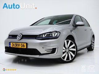 Volkswagen Golf 1.4 TSI GTE | Panoramadak | Leder | Camera | Adaptieve Cruise | Sfeerverlichting | LED