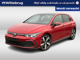 Volkswagen Golf 1.4 eHybrid 245pk DSG GTE / Panorama dak / Head up display / Standkachel / Camera / Stuur & Stoelverwarming / 18'' LMV