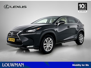 Lexus NX 300h AWD Luxury Line