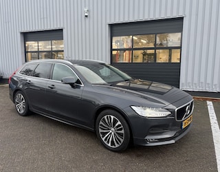 Volvo V90 2.0 T4 Momenrum Pro Pano I Trekhaak I All-in prijs!