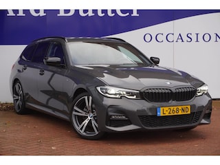 BMW 3-serie Touring 320i Business M SPORT+Led-adaptief+wifi+Harman-Kardon+Navigatie+Leder+19"lnv+Elek-trekhaak = SUPER !!