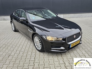 Jaguar XE 2.0 D Portfolio Luxe, stijl en perfect onderhouden