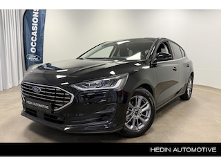 Ford Focus 1.0 EcoBoost Titanium RIJKLAAR Ruim 6000 euro voordeel! Privacy glas, licht metalen velgen, klimaat control.