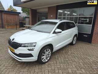 Skoda Karoq 1.0 TSI Ambition Business, Trekhaak, Clima, Cruise, PDC, Navi, 1e eig, Dealer ond, NAP,