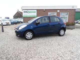 Toyota Yaris 1.0 VVTi Cool