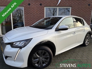 Peugeot 208 EV Allure 50 kWh CAMERA / KEYLESS / V+A PDC / LMV / PARELMOER WI