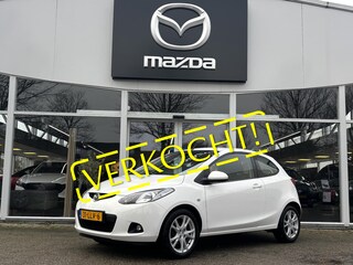 Mazda 2 1.5 GT-L 1e Eig. NL-Auto, Keurig Onderhouden, Trekhaak, Automatische Airco, Stoel verwarming, 16 inch lichtmetalen wielen, Audio + Stuurbed.