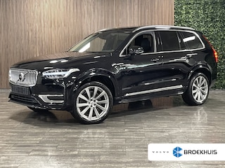 Volvo XC90 T8 AWD Recharge Inscription Trekhaak | 360° Camera | Harman Kardon | Schuifdak | 21 Inch | Adaptieve Cruise Control | Stoel en Stuurwielverwarming | Full LED Meesturende koplampen | Pilot Assist | BLIS Dode Hoek Detectie | Lederen bekleding | Keyless Drive | Parkeersensoren voor+achter | Privacy Glass | Elektrisch bedienbare achterklep | Geïntegreerde zongordijnen achterportieren | 7-Persoons | 4-Zone Climate Control | DAB Radio | Apple Carplay/Android Auto | Volvo On Call met mobiele App functie | Onyx Black Metallic |