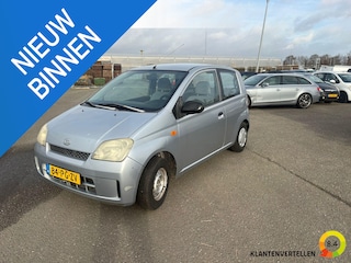 Daihatsu Cuore 1.0-12V Osaka Geinig voor weinig!