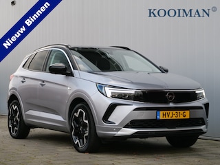 Opel Grandland 1.2 Turbo Business Elegance 130 Pk Automaat Apple Carplay / DAB / Camera / Navigatie / Winterpakket