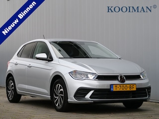 Volkswagen Polo 1.0 TSI Life 96 Pk Automaat Navigatie / Apple Carplay / PDC / Trekhaak