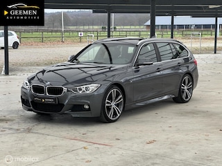 BMW 3-serie Touring 320i M Sport High Executive PANO/NAP/LED