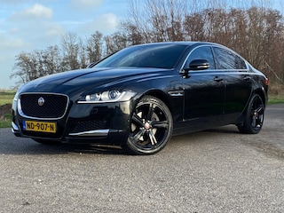 Jaguar XF 2.0 Portfolio Leder-Int NAVI CAMERA 241PK Org-NL Clima Goed Onderhouden