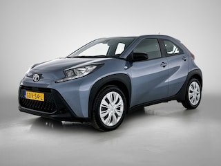 Toyota Aygo 1.0 VVT-i MT Play | Apple Carplay/Android Auto | Parkeercamera Achter | Airco |