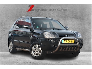 Hyundai Tucson 2.0i Style Premium Nederlandse auto 135356 NAP riem vv bij 110000 km met oa pdc leren bekleding stoelverwarming cv trekhaak