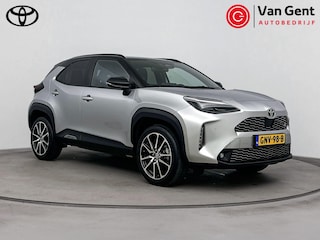 Toyota Yaris Cross 1.5 Hybrid 130 GR Sport | Panoramdak | Dodehoek | Head-Up Display | Navigatie | Stoelverwarming | 18 inch | Apple Carplay / Android Auto | Keyless | Adaptive Cruise