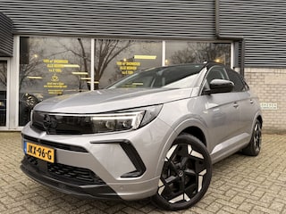Opel Grandland 1.6 T Hybrid 4x4 GSe
