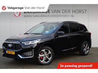 Ford Kuga 2.5-243pk PHEV ST-Line X. Trekgewicht 2.100kg. Nieuw Model ! Van €. 54.937,- voor €. 43.735,- Trekgewicht van 2.100kg ! Elektr. panodak., elektr. trekhaak, stoel-, stuur- en voorraamverw., 360gr. Camera, HUD, AppleCarplay/Androidauto, Elektr. verstelb. comfortstoelen, LED verl.