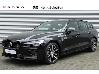 Volvo V60 T6 Plug-in hybrid AWD Plus Dark | | Verwarmbare Voorstoelen (met geheugen), Stuurwiel en Achterbank | Semi-Elektrische Trekhaak | Verwarmbare Voorruit | Premium Audio by Harman Kardon | 360-Camera